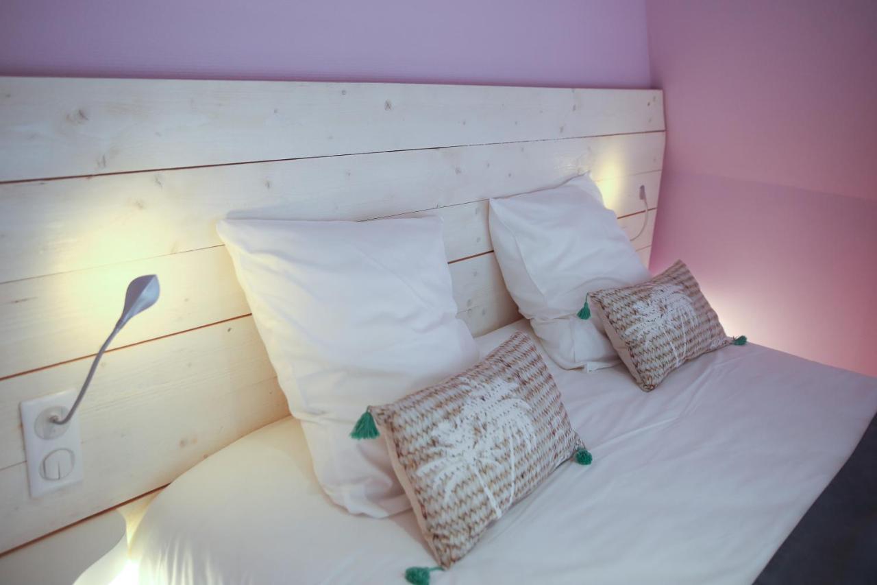 Hotel La Couronne Marmande Kültér fotó