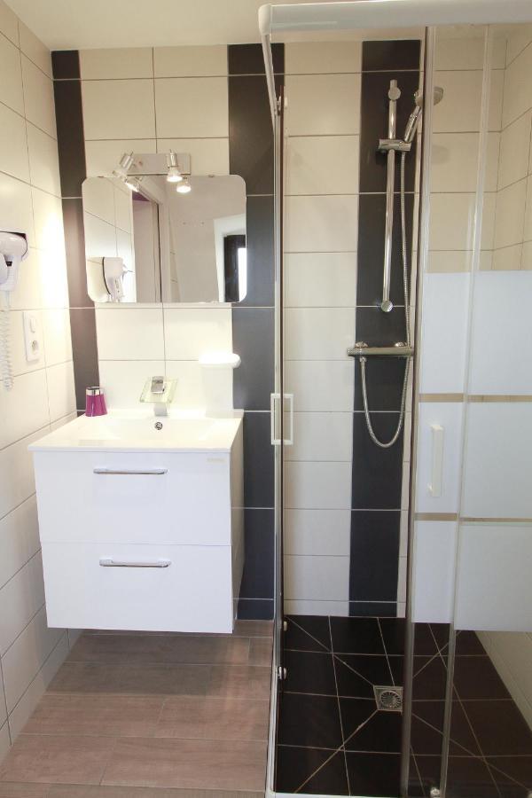 Hotel La Couronne Marmande Kültér fotó